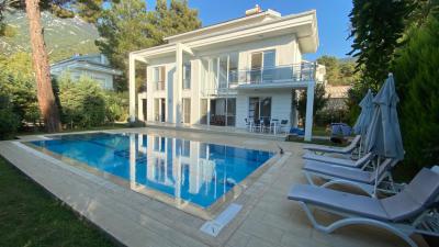 Villa Belis