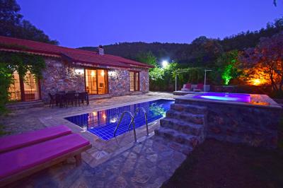 Villa Maria