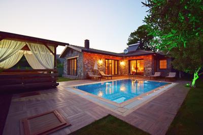 Villa Naila