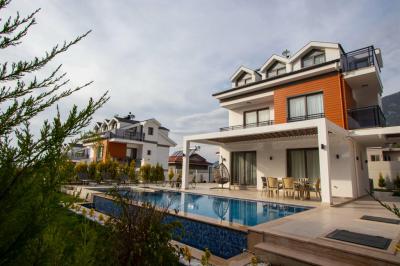 Villa Seri