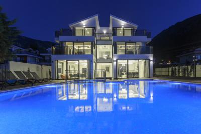 Villa Karat