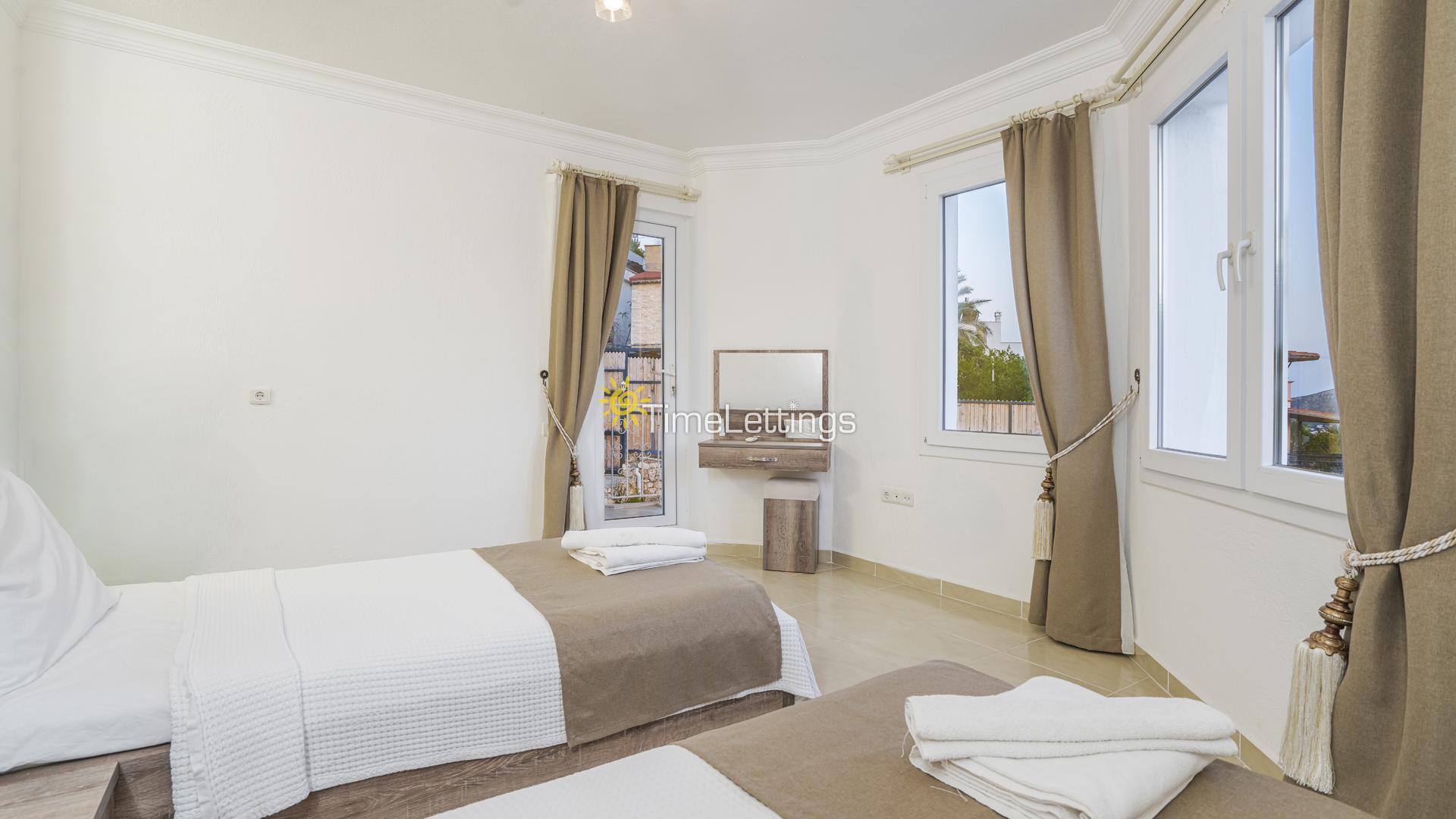 Villa-Dolce-26_593.jpg