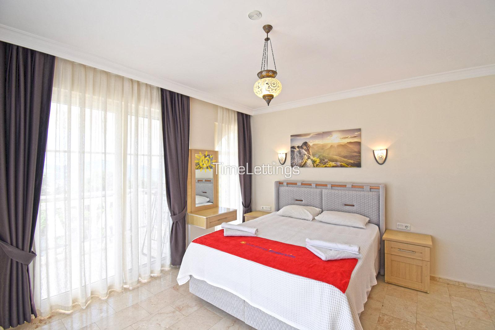 Villa-Jeremy-Yatak-Odalari-1_240.jpg