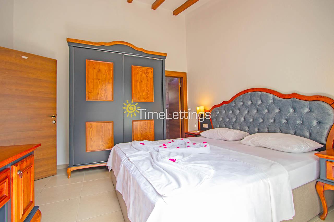 Villa-Linos-5-3_103.jpg