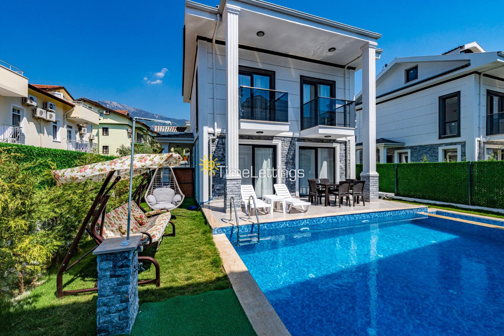 Villa-Mor-Bag-20_17.jpg