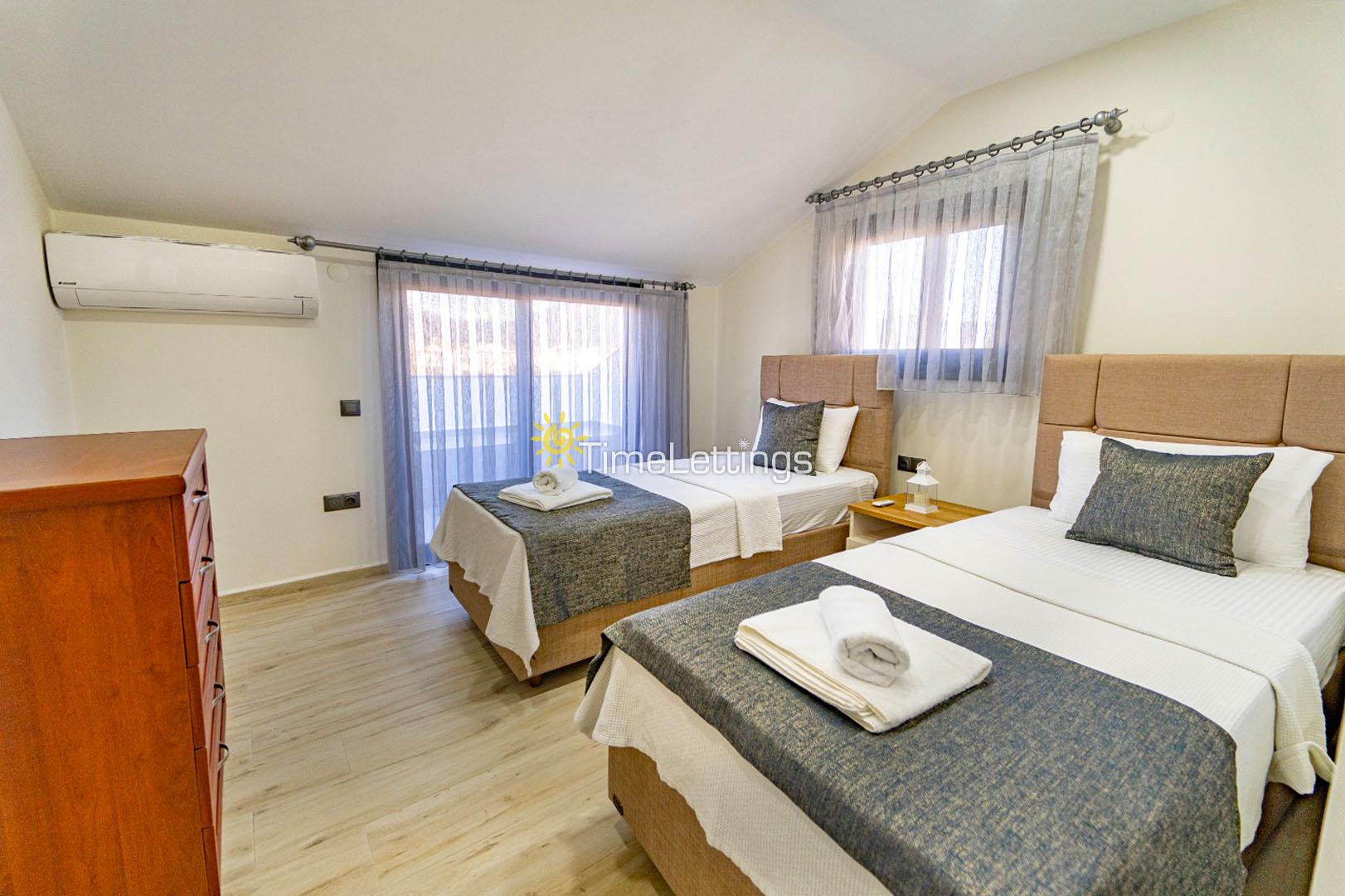 Villa-Sea-Breeza-55_123.jpg