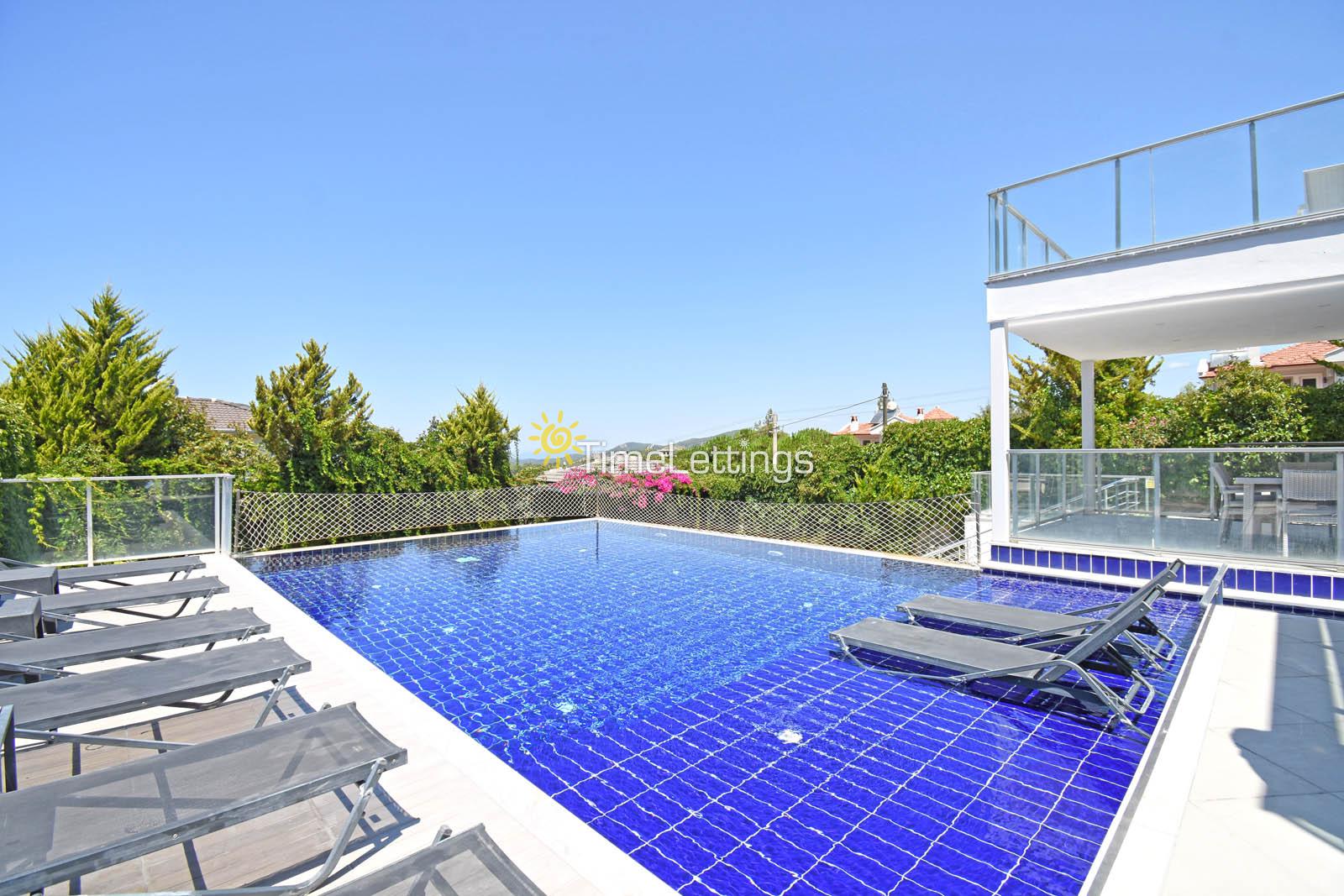 Villa-Silver-13_860.jpg