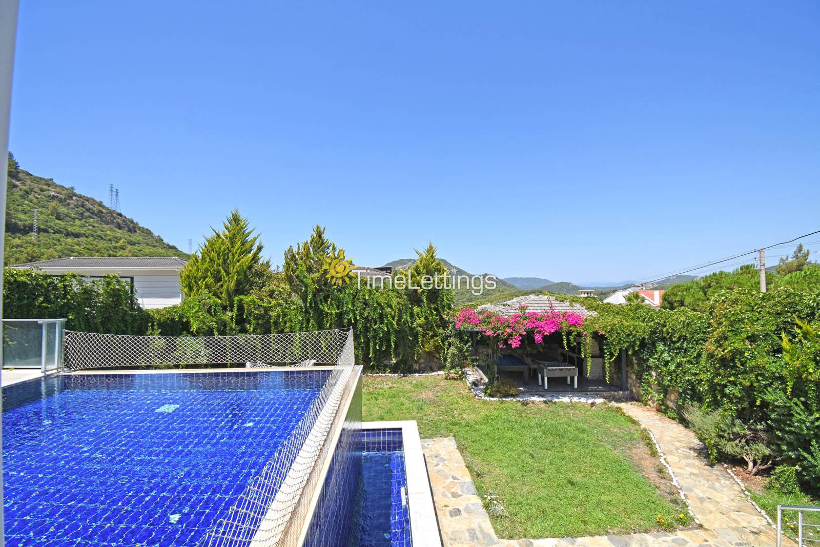 Villa-Silver-5_547.jpg