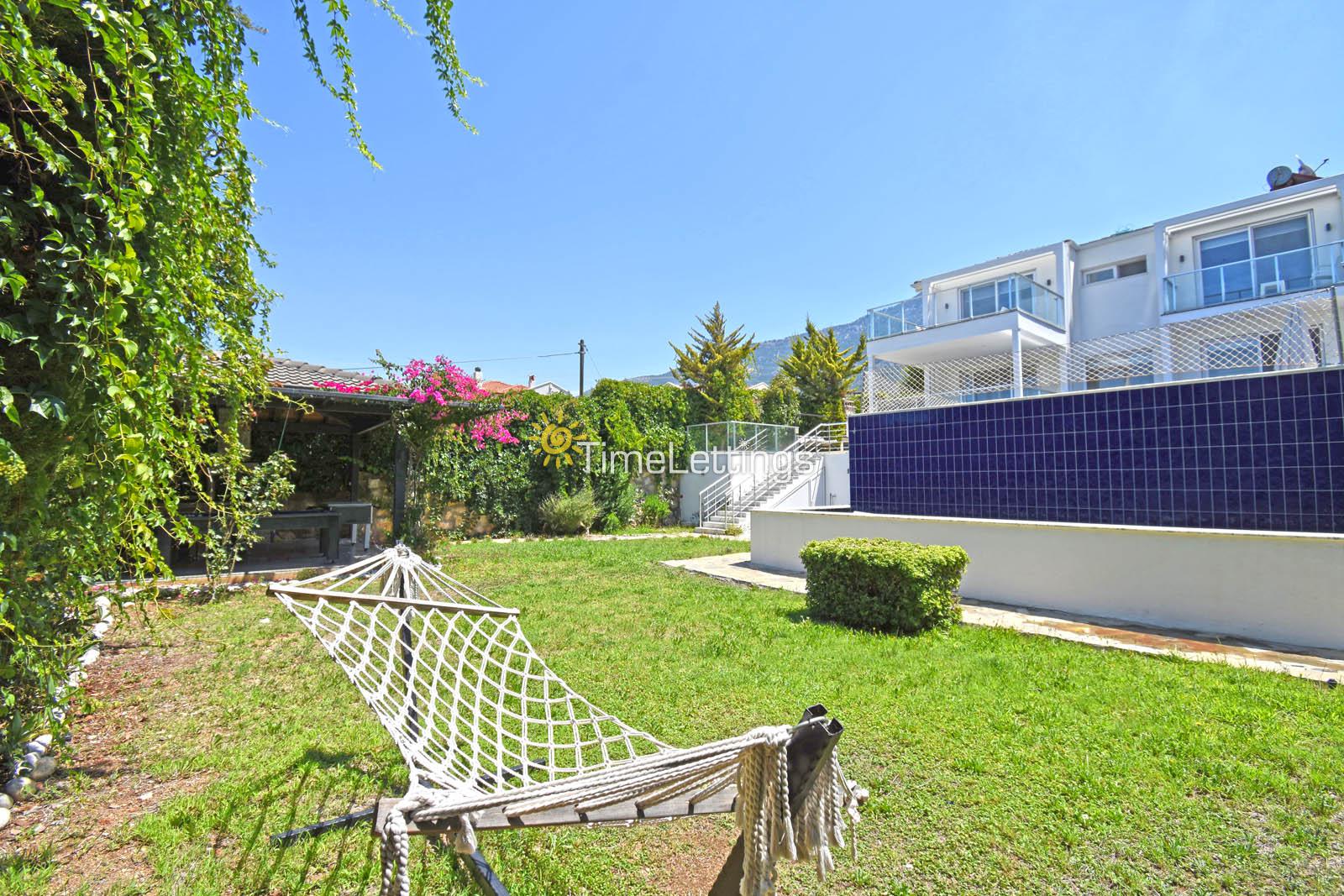 Villa-Silver-8_474.jpg