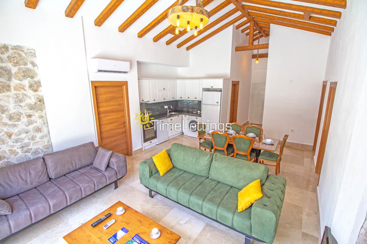 VillaPataros53_256.jpg
