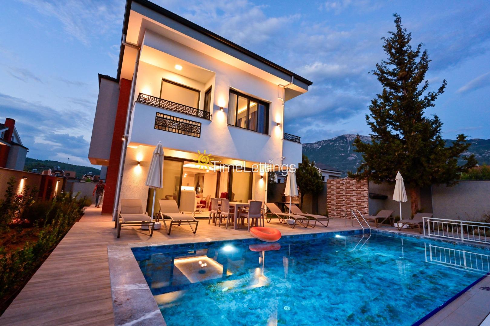 villa-Dorika-b-2_616.jpg