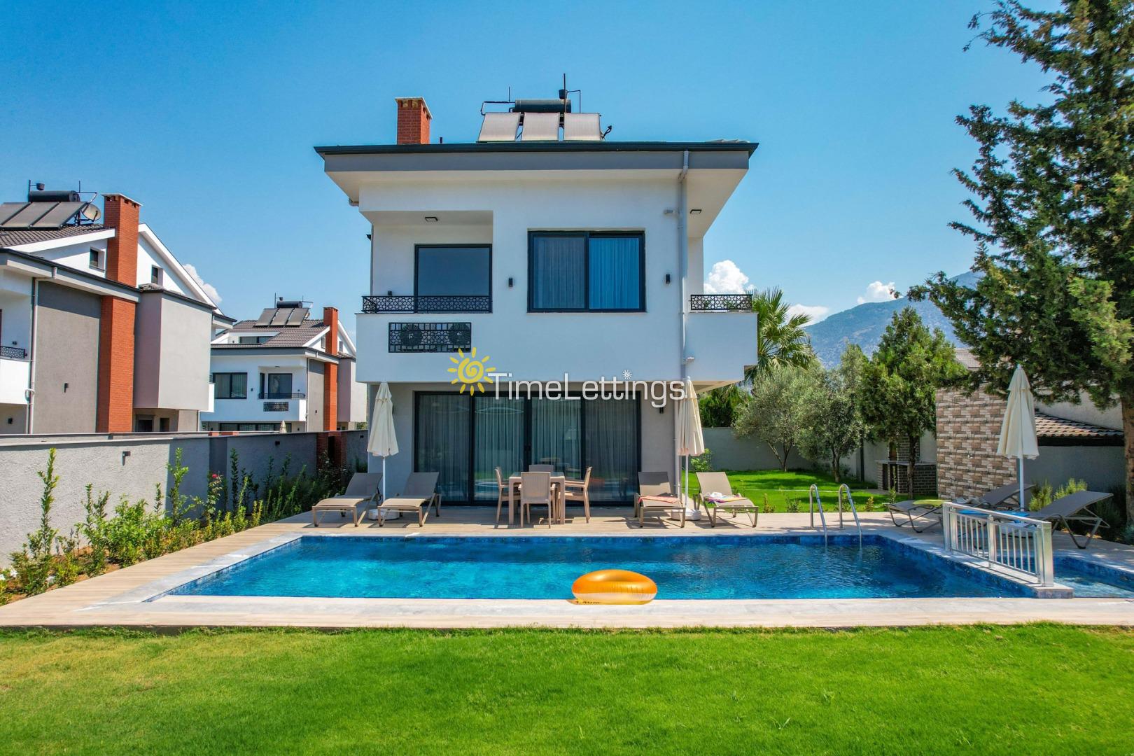 villa-Dorika-b-5_631.jpg