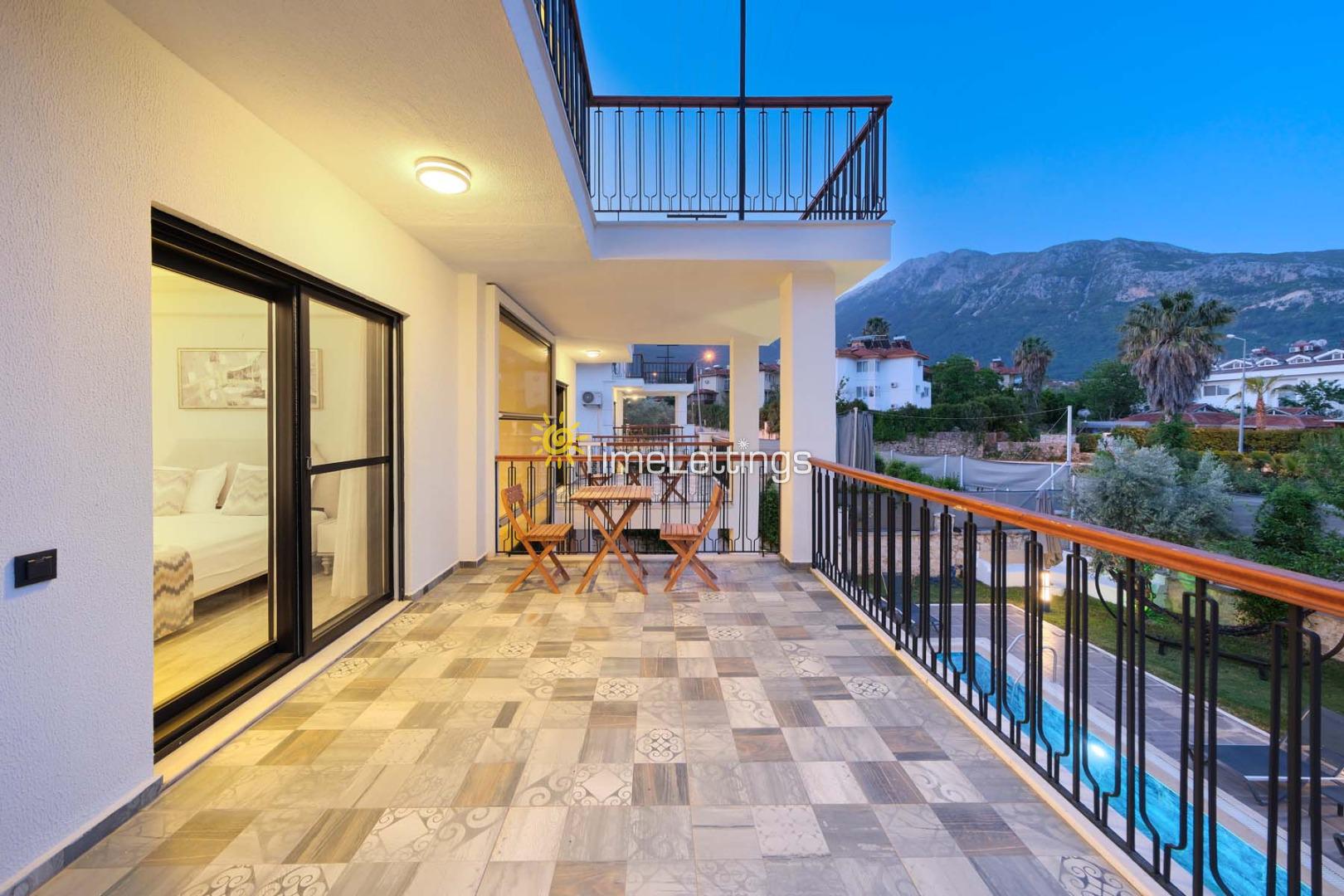villa-azmira-8_765.jpg