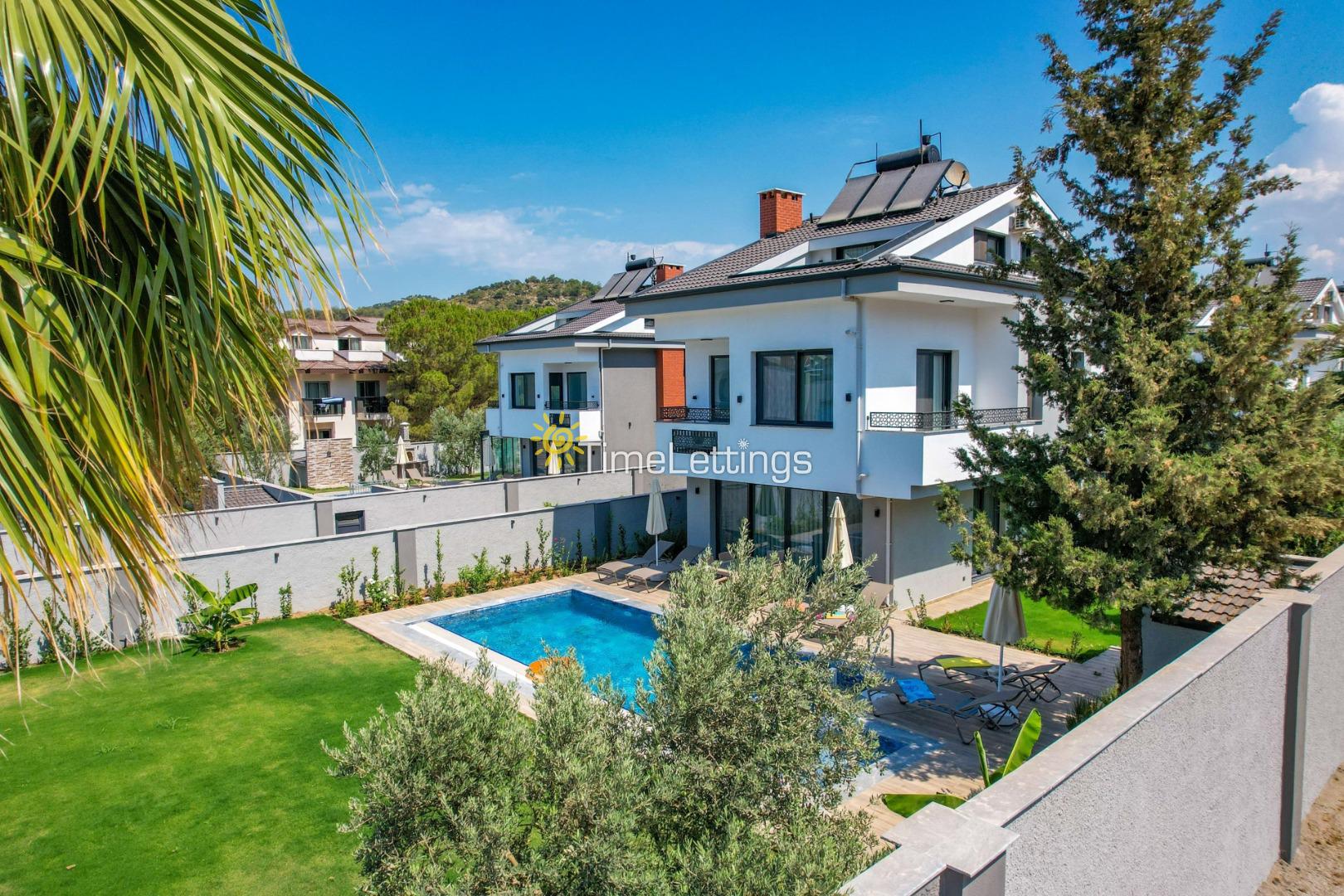 villa-dorika-f-15_187.jpg
