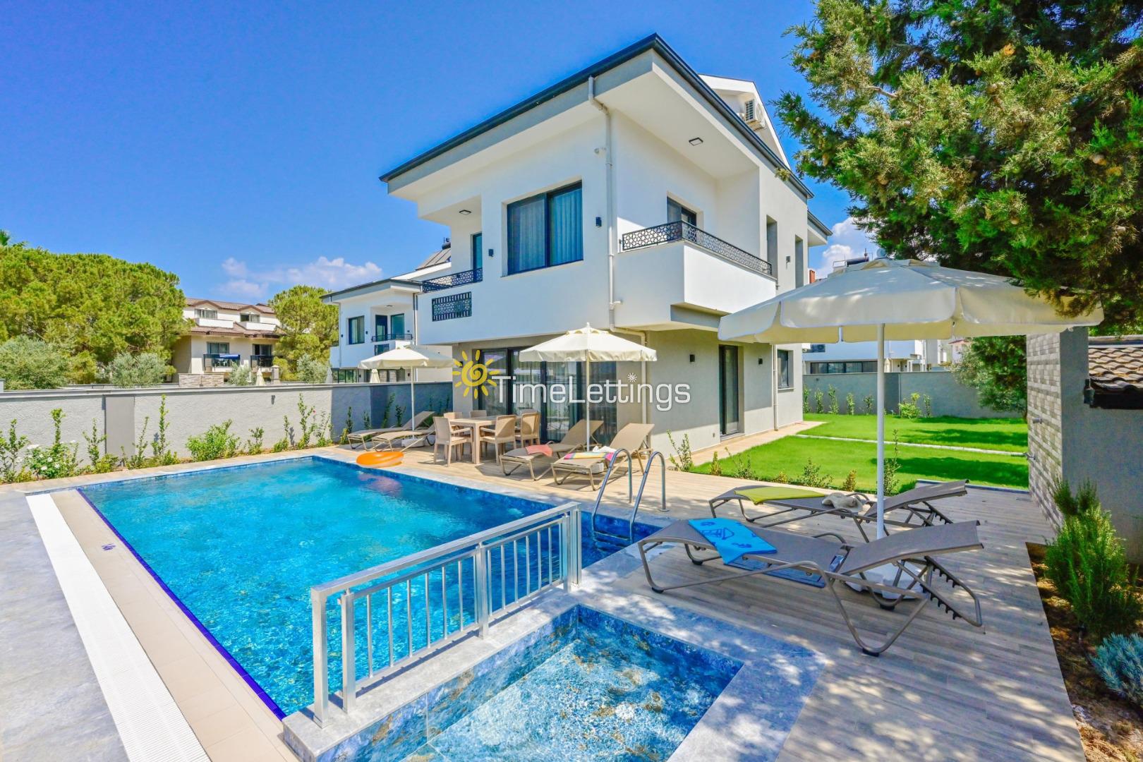 villa-dorika-f-35_878.jpg