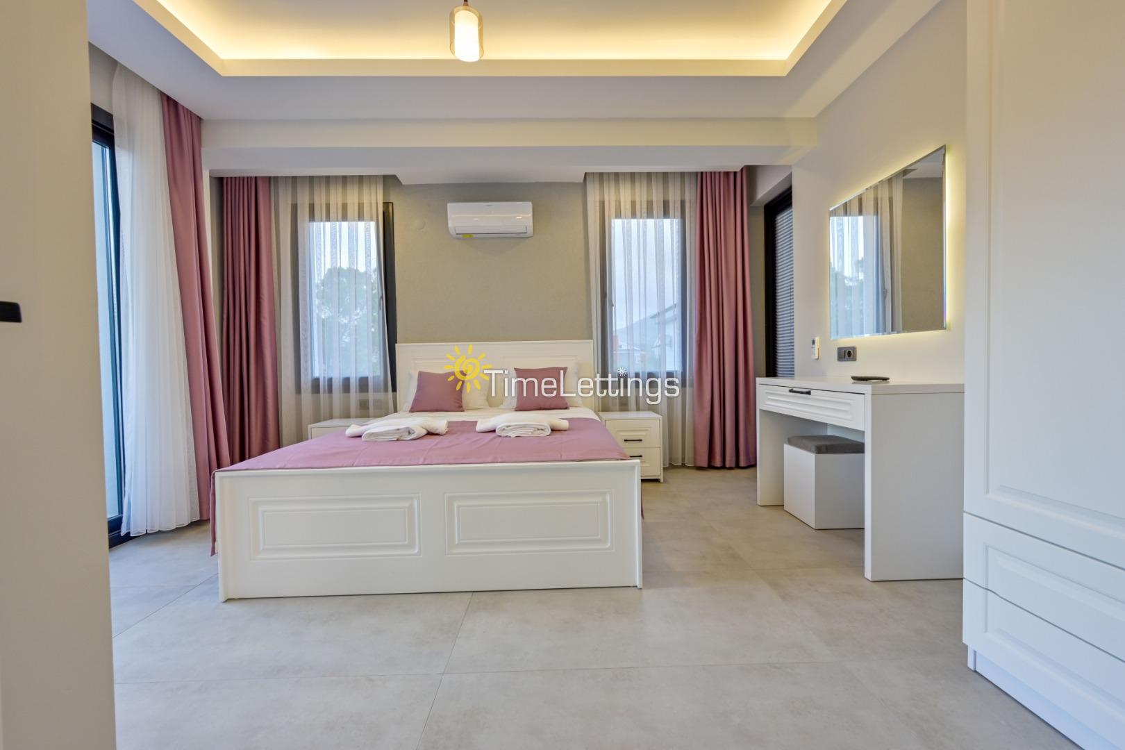 villa-dorika-h-21_112.jpg