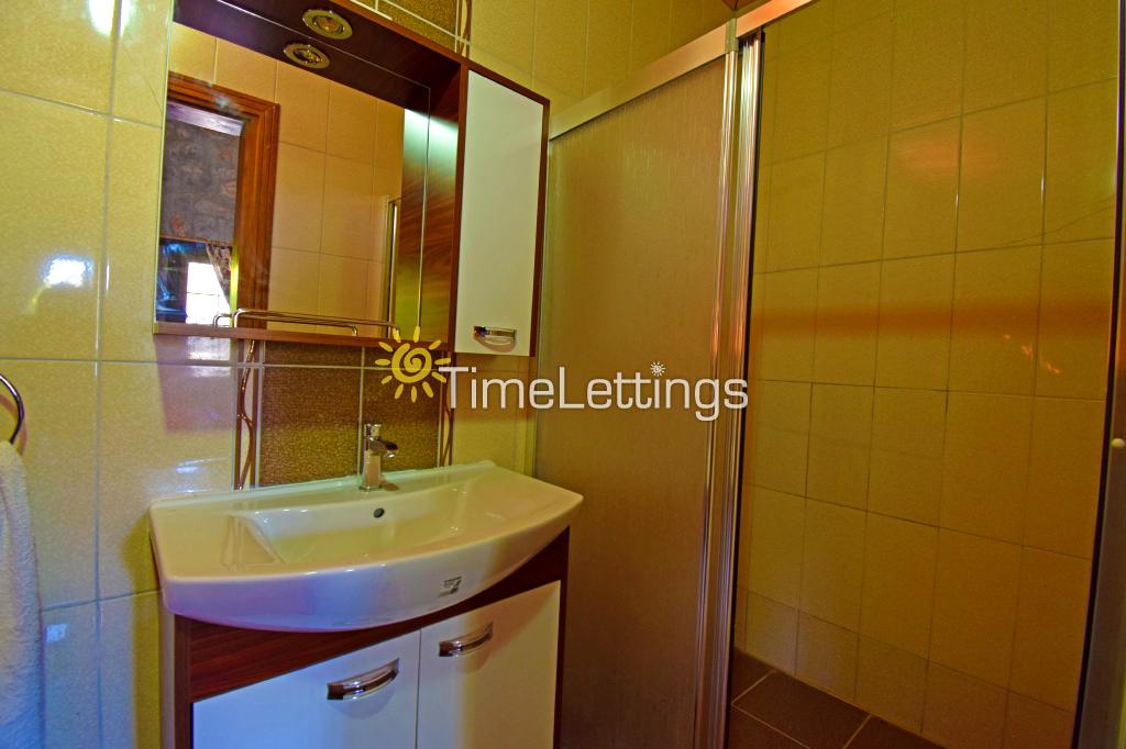 villa-kayakoy-4-21_428.JPG