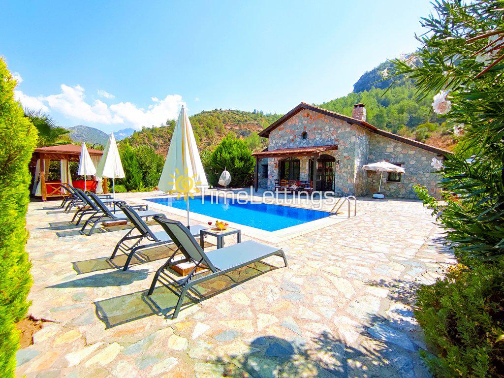 villa-kayakoy-4-24_518.jpg