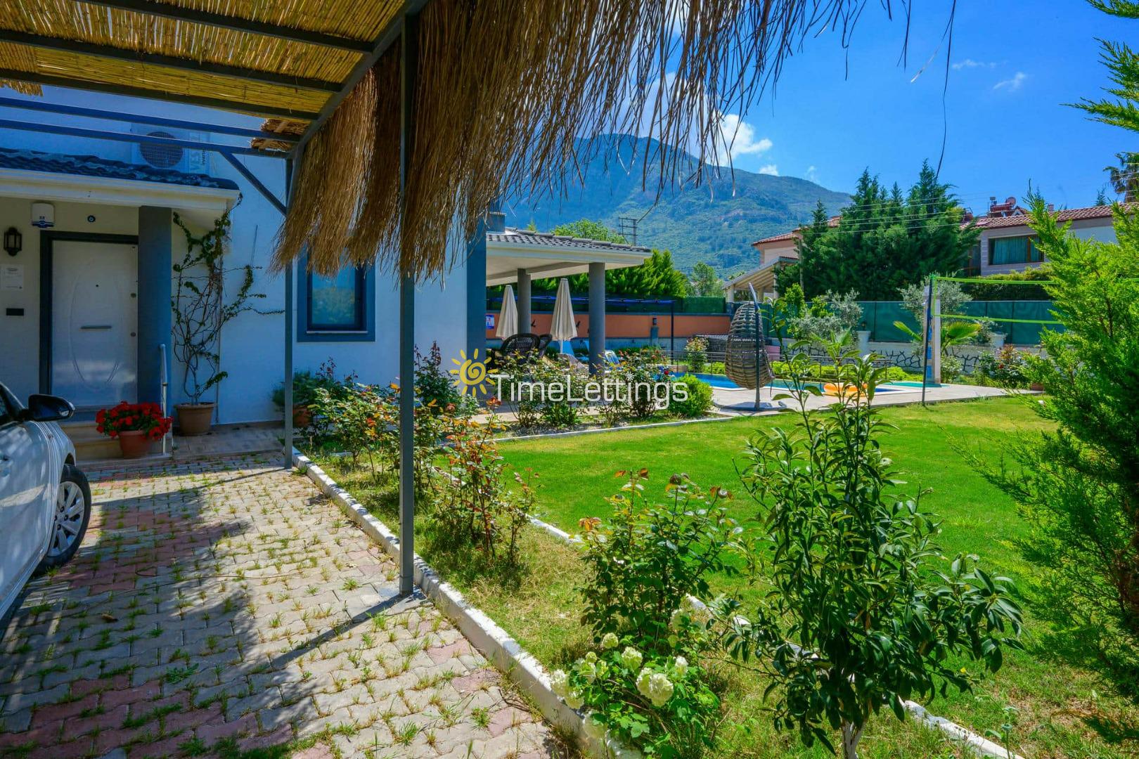 villa-mireza-4_824.jpg